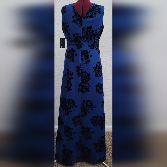 Blue with Black floral sleeveless formal dress, Enfocus, sz 12 - Picture 5 of 10